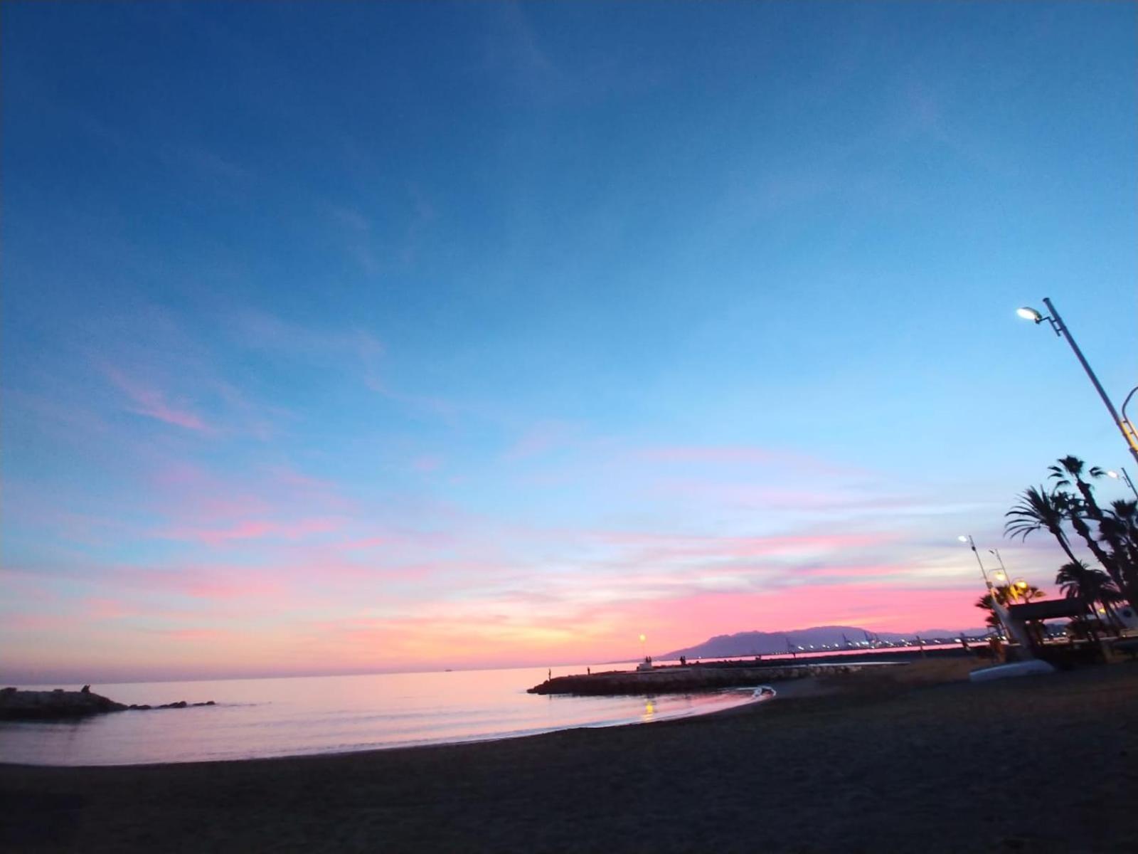 El Bambu Cerca Del Mar * Málaga